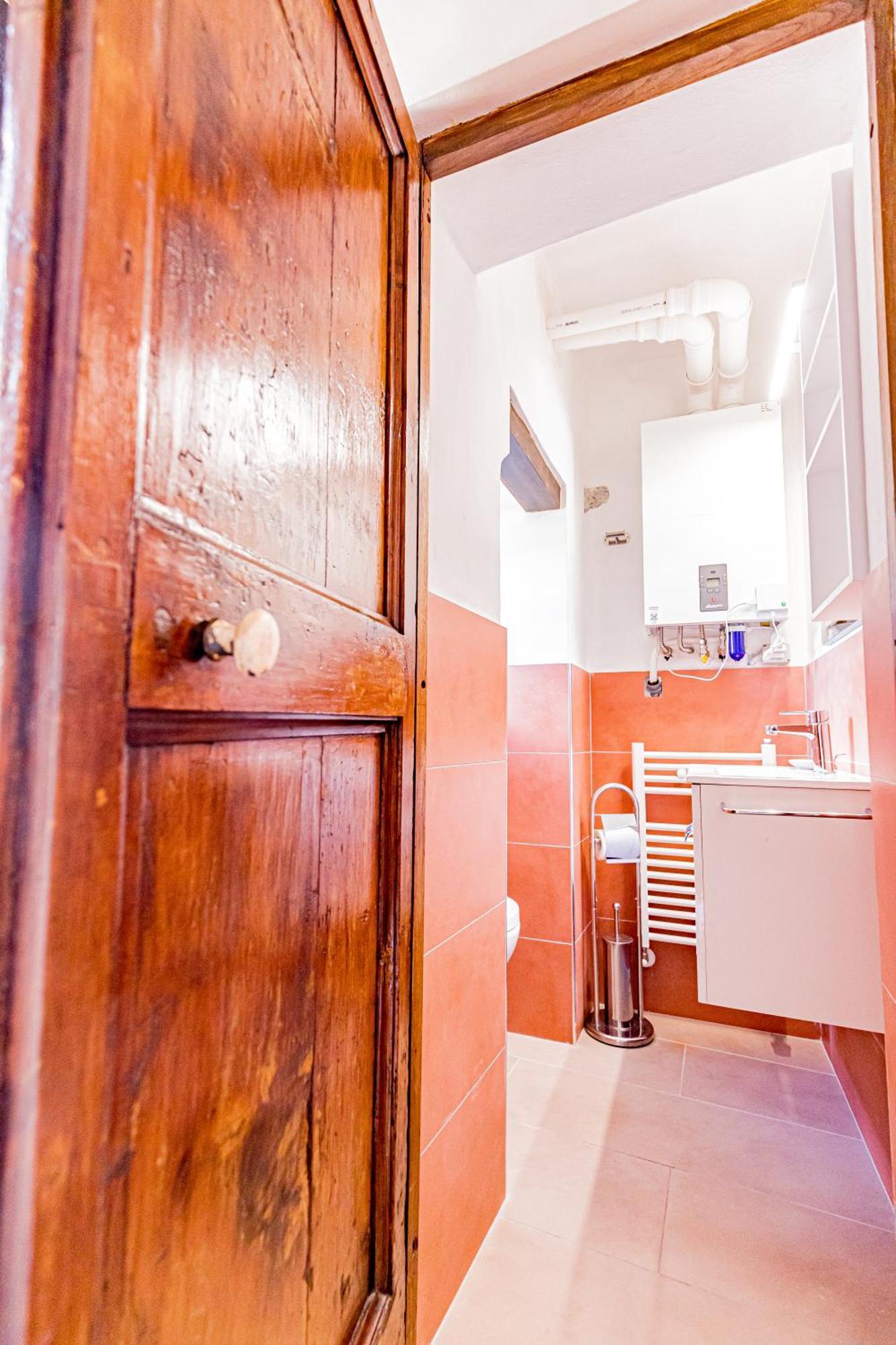 Appartamento In Centro Via Porta Fuga สโปเลโต ภายนอก รูปภาพ